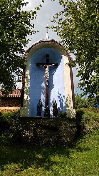 File:Kapellenbildstock Kirchbergäcker Anger.jpg