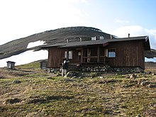 A mountain hut in Enontekio, Finland. Kuonjarjoen autiotupa.JPG