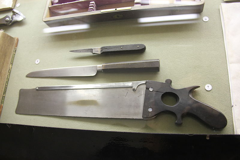 File:Laika ac 19th Century Bone Saw (10441700906).jpg