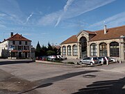 Anciennes halles et ancien hôtel des halles.