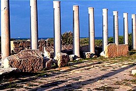 Colonnade bordant le macellum