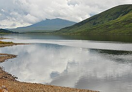 Loch a' Chroisg and Sgurr a' Mhuilinn.jpg