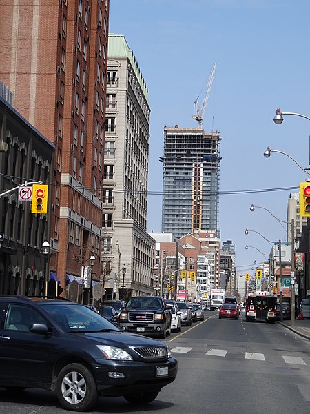 File:Looking North on Jarvis, 2015 04 07 (4).JPG - panoramio.jpg