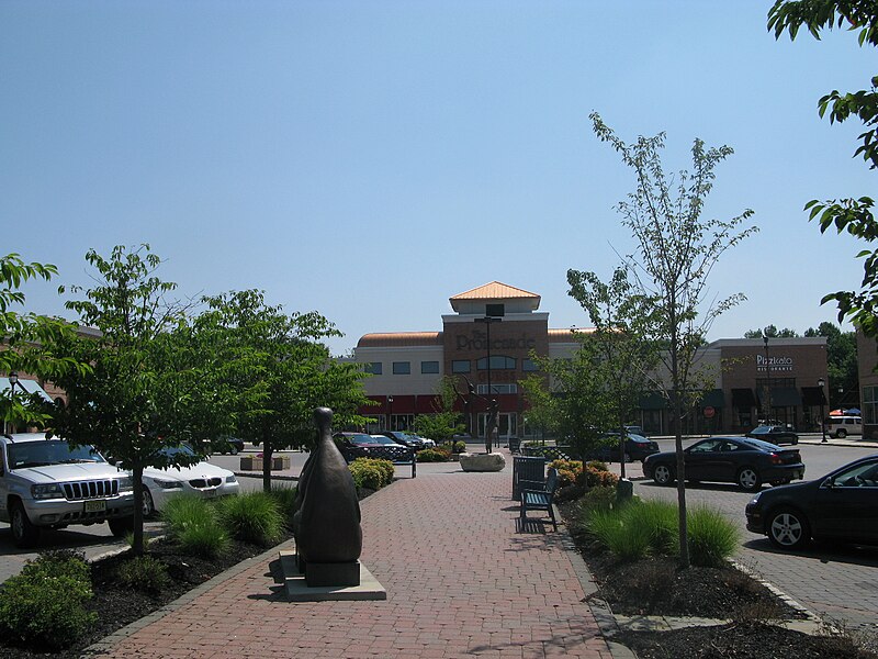 The Promenade (shopping mall) - Wikipedia