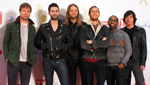 2004 award winner Maroon 5