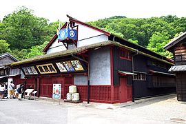 Kureha-za ပြဇာတ်ရုံကို ၁၈၆၈ ခုနှစ်တွင် တည်ဆောက်ခဲ့သည်။