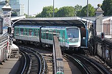 Metro Paris - Ligne 5 - Quai de la Rapée - MF01.jpg