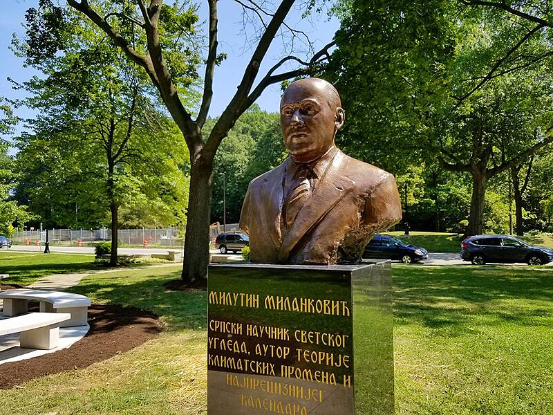 File:Milutin Milanković Bust in Serbian Cultural Garden.jpg