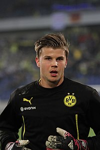 Mitchell Langerak