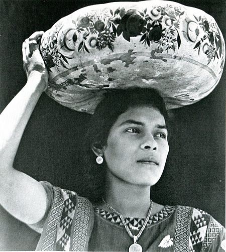 Modotti Frau in Tehuantepec.jpg