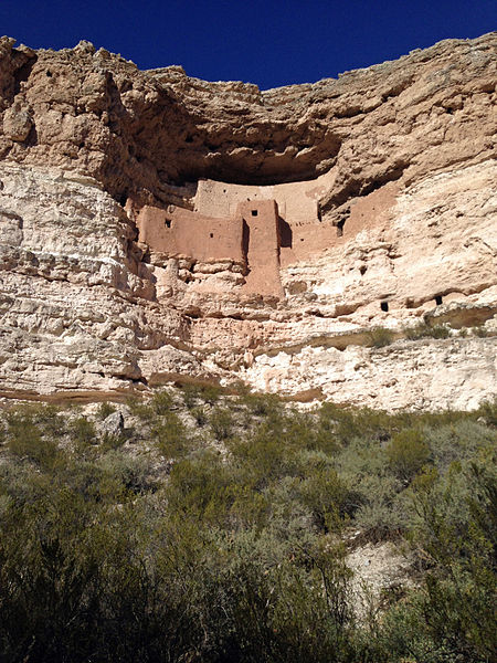 File:Montezuma Castle December 2013.JPG