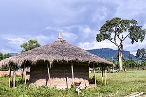 An einer Stätte für Beschneidungszeremonien in Mbale