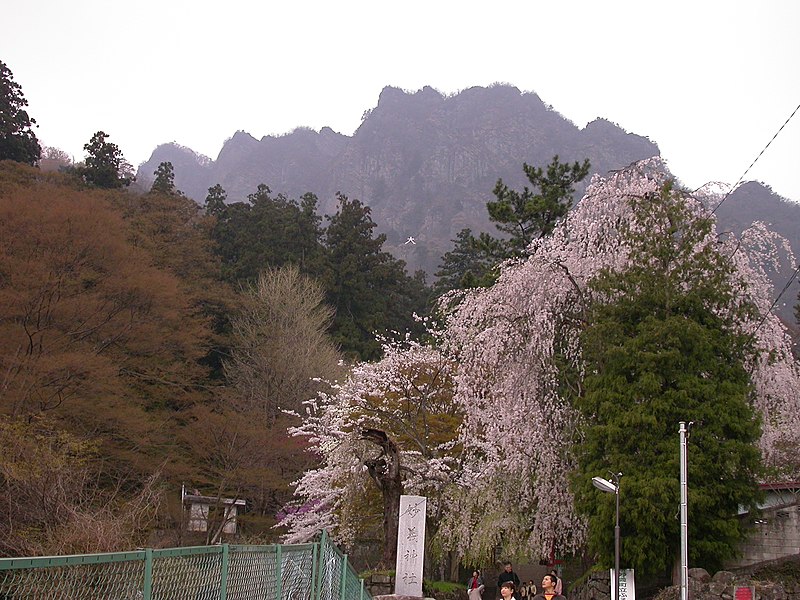 File:Myogi Shrine - panoramio - Koichi Shibata.jpg