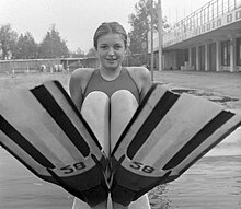 By 1974, modern-looking swimfins in regular use in landlocked, "second-world" Hungary. Noi portre 1974, Damjanich uszoda. Fortepan 8999.jpg