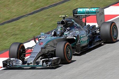 Tập_tin:Nico_Rosberg_2015_Malaysia_FP1.jpg