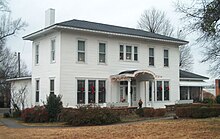 Oakleigh, once a headquarters of General Sherman and home of Dr. Wall, now Gordon Historical Society Oakleigh.jpg