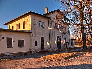 Oberschleißheim station