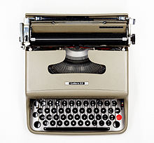 The Olivetti Lettera 22 typewriter, designed by Marcello Nizzoli in 1950 Olivetti Lettera 22 Typewriter Marcello Nizzoli.jpg