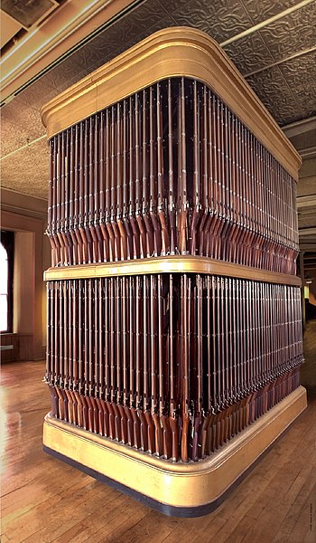 An "Organ of Muskets", in total the racks in the arsenal contain 647 Model 1861 rifles, with capacity to hold 1,100 when fully stocked; these racks ar