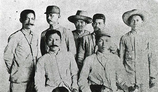 The Filipino negotiators for the Pact of Biak-na-Bato. Seated from left to right: Paterno and Emilio Aguinaldo with five companions.