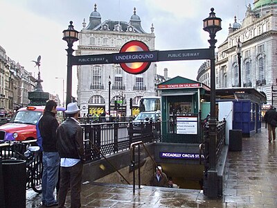 Piccadilly Circus (métro de Londres)