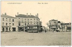 Lyon, Place Ronde, rue de l'Église et tramway