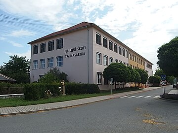 École à Postřelmov.