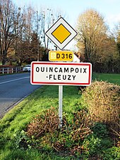 Quincampoix-Fleuzy-FR-60-taajamapaneeli-01.jpg