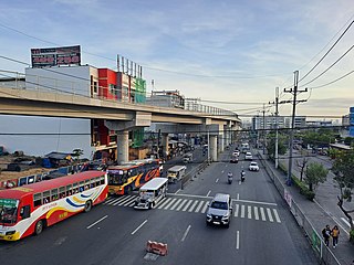 <span class="mw-page-title-main">Regalado Highway</span> Avenue in Quezon City, Philippines