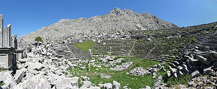 Antiikin Rooman ajan teatteria (Sagalassos).