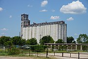 Feed mill