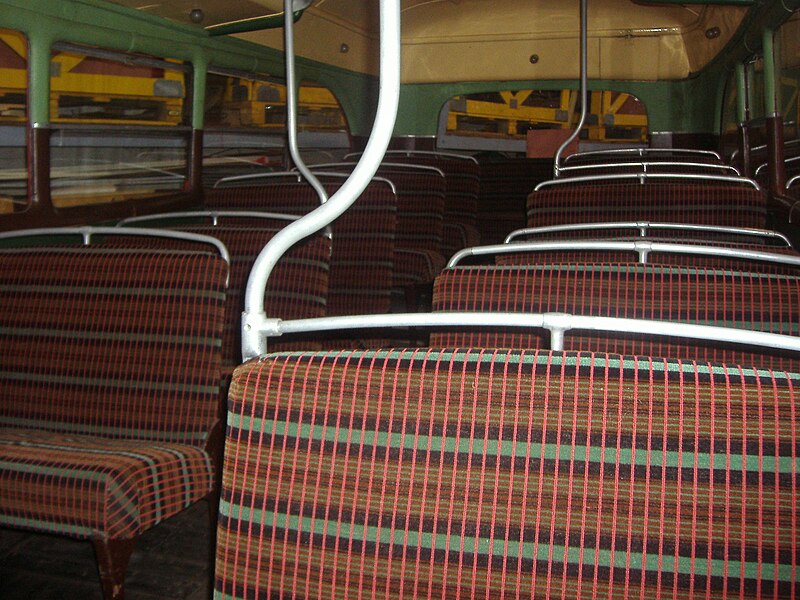 File:Single-decker bus interior, Cobham bus museum, running day, 25 August 2008.jpg