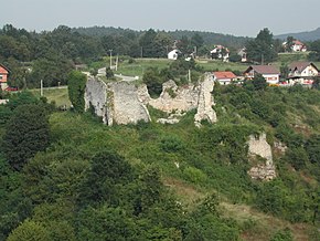 Slunj Old fort of the Frankopans 2004.JPG