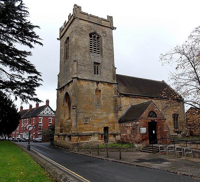 File:St Andrew's Centre, Pershore - geograph.org.uk - 4537074.jpg