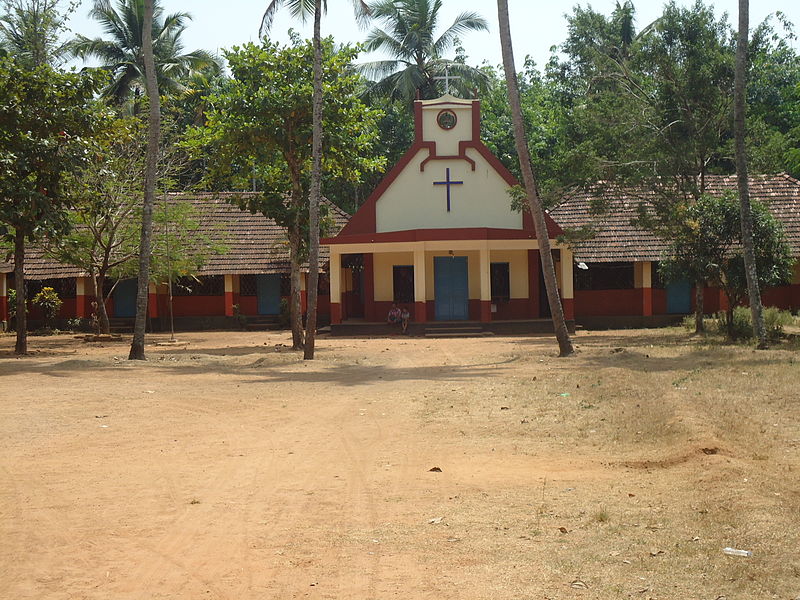 File:St Marys Lower Primary School Thuravoor.JPG