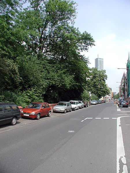 File:Stadtgarten-Köln-M-Spichern-Blick-Mediapark-023.JPG