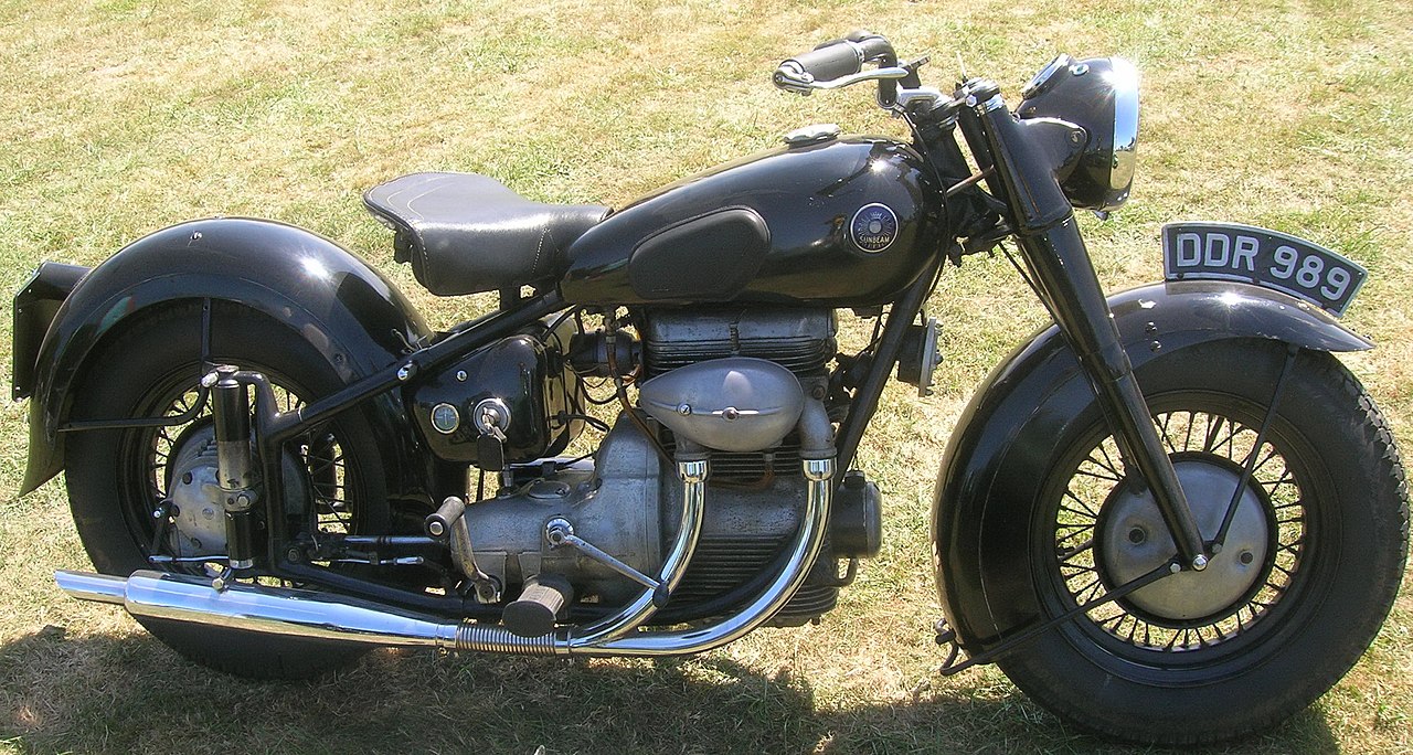 1280px-Sunbeam_S7_motorcycle.jpg