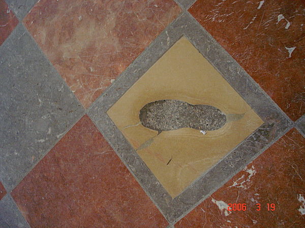 The Devil's Footstep in the Munich Frauenkirche.