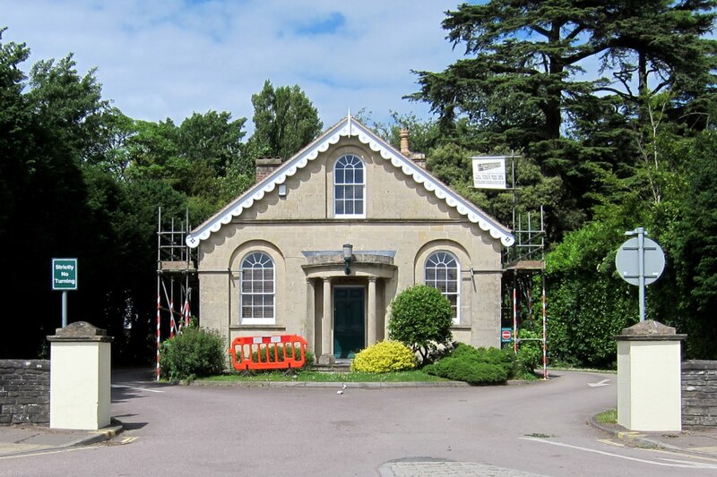 File:The Lodge At Long Fox Manor.jpg