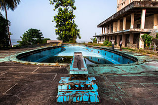 <span class="mw-page-title-main">Ducor Hotel</span> Abandoned hotel in Monrovia, Liberia