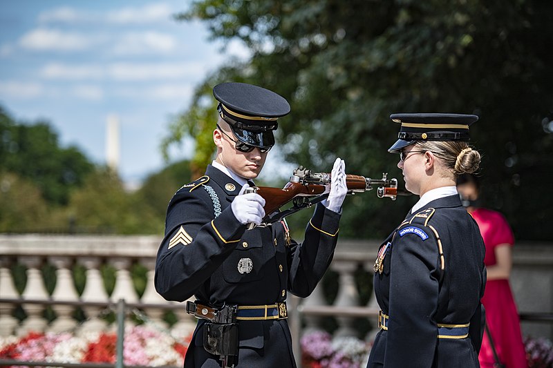 File:Tomb of the Unknown Soldier July 2021.jpg