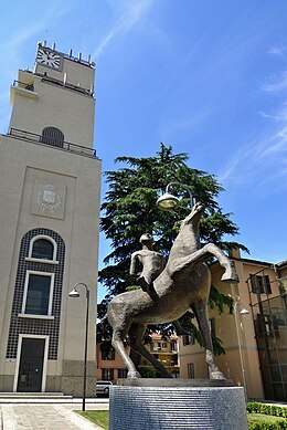 Torre civica Carate Brianza e il Monumento ai caduti di Nasiriyya