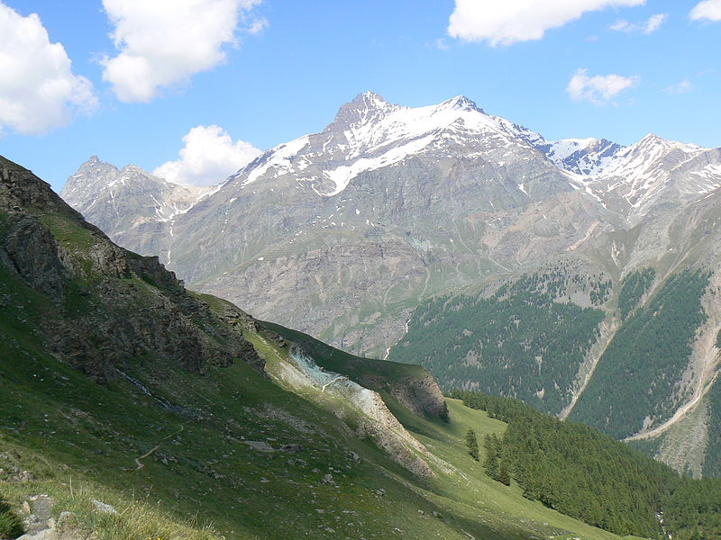 File:Tra Orvieilles e Laghi Djouan, Valsavarenche 19.JPG