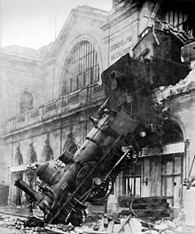 Montparnasse derailment with one fatality at Gare Montparnasse in Paris, 1895 Train wreck at Montparnasse 1895.jpg