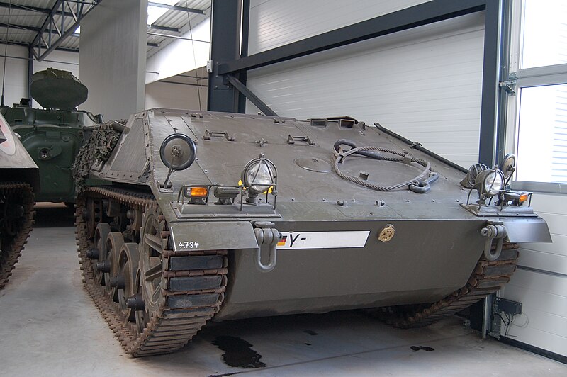 File:Transportpanzer Hotchkiss TT 6.JPG