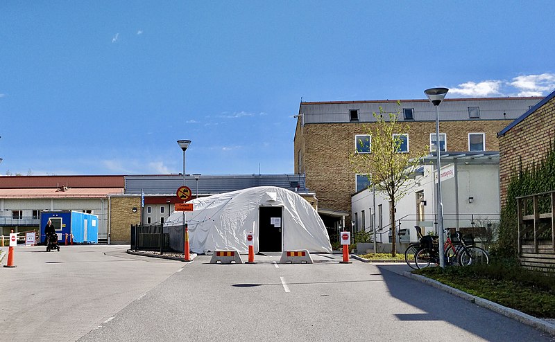 File:Triage tents outside of Enköping hospital.jpg