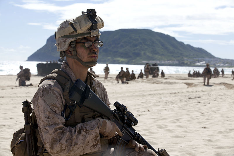 File:U.S. Marine Corps Lance Cpl. Manuel Navarro, a rifleman with Battalion Landing Team, Bravo Company, 1st Battalion, 4th Marine Regiment, 13th Marine Expeditionary Unit, provides security during a simulated 130830-M-QH615-025.jpg