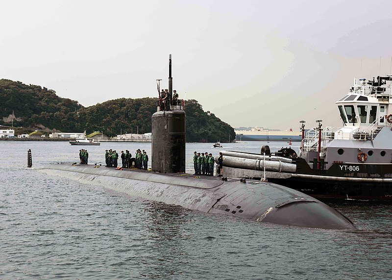 File:USS Columbia prepares to moor at Fleet Activities Yokosuka. (30557805275).jpg