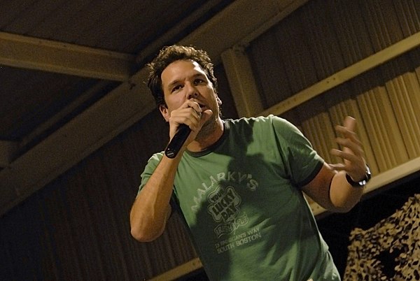 Cook at a USO tour in 2008