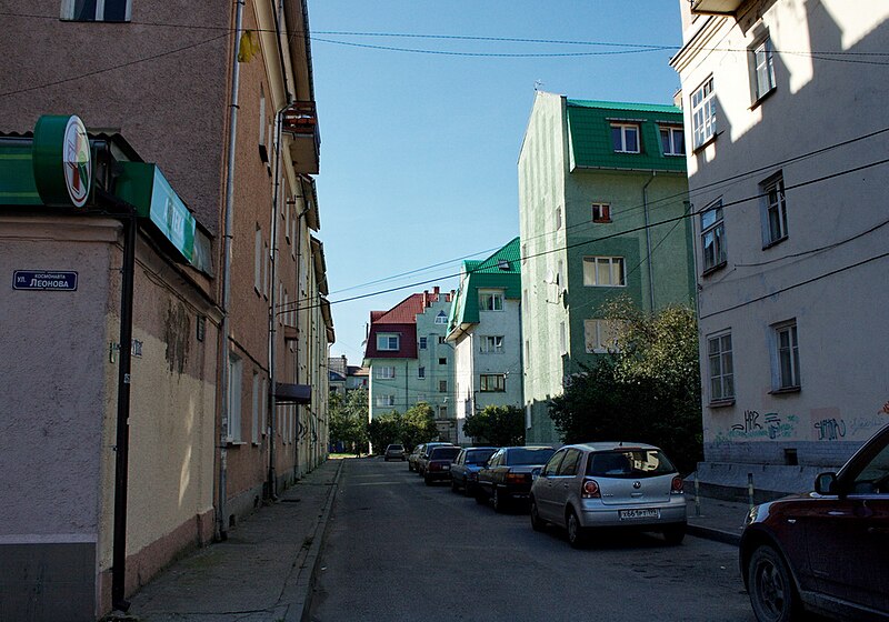 File:Ul. Leonowa (Hindenburgstraße) - panoramio.jpg